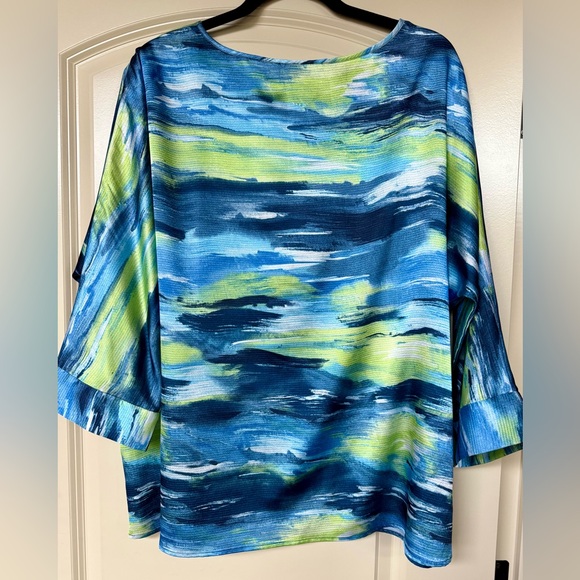 Chico’s Sz 2 Blue & Green Geographic Waterprint w/Dolman Sleeve,Coastal Grandma - Picture 5 of 7
